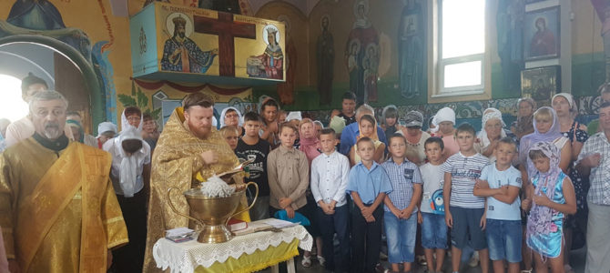 Напутствие перед учебой в Свято-Иверском храме п. Нижнегорский Напутствие перед учебой в Свято-Иверском храме п. Нижнегорский
