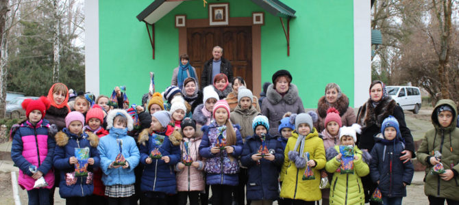 День Святого Николая в в храме прп. Сергия Радонежского с. Заветное День Святого Николая в в храме прп. Сергия Радонежского с. Заветное
