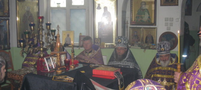 Божественная литургия Преждеосвященных Даров в храма прп. Серафима Саровского