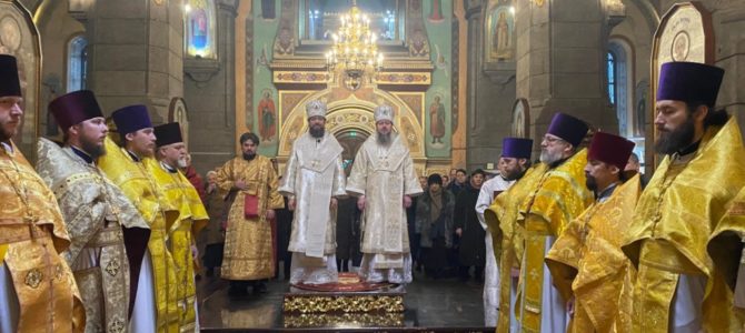 Божественная литургия в Свято-Преображенском кафедральном соборе г. Житомира